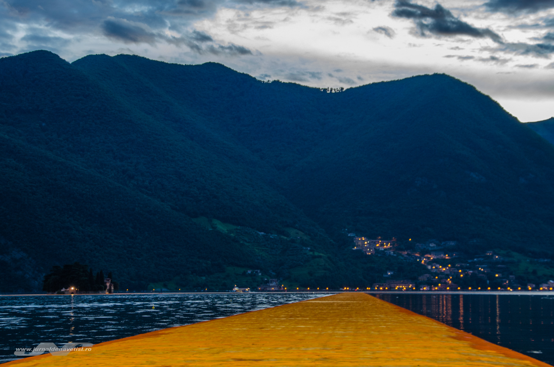 The Floating Piers 8117
